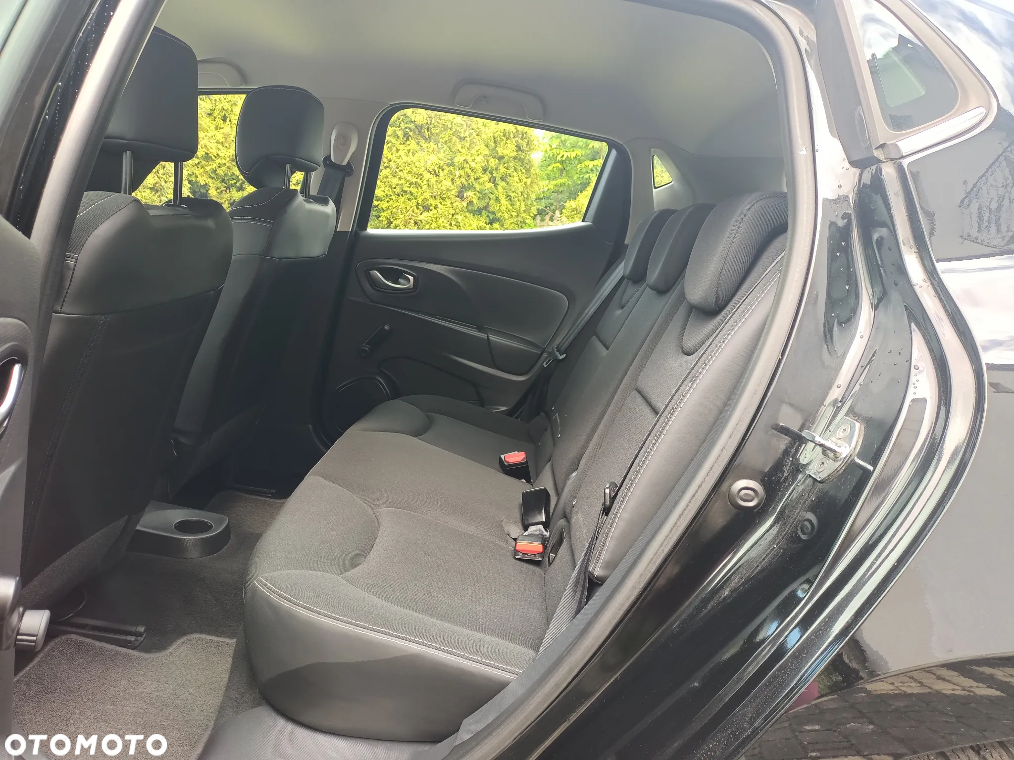 Renault Clio - 23