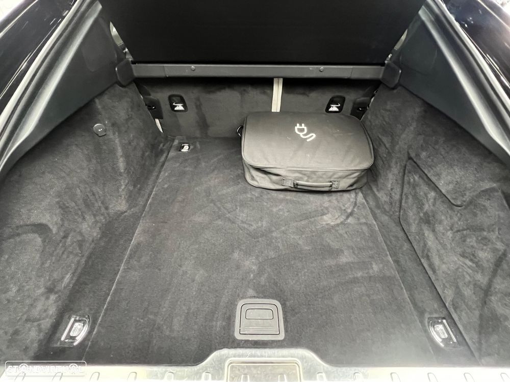 Porsche Panamera 4 E-Hybrid Platinum Edition - 35