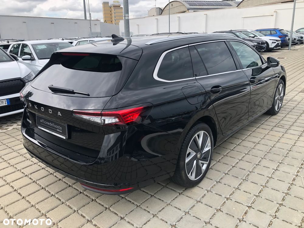 Skoda Superb 2.0 TDI DSG Style - 5