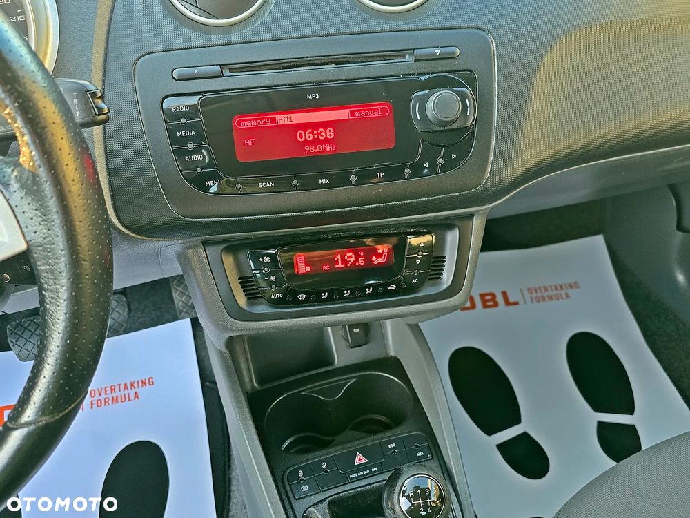 Seat Ibiza 1.4 16V Style - 19