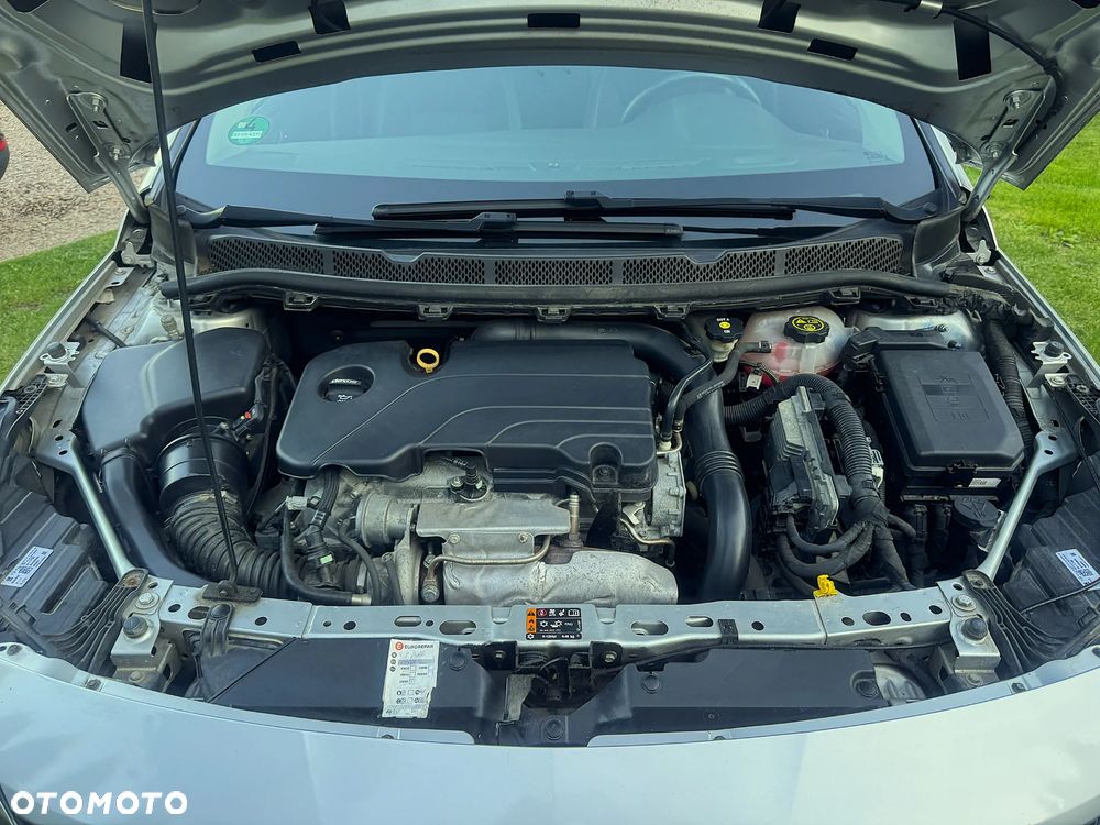 Opel Astra - 10
