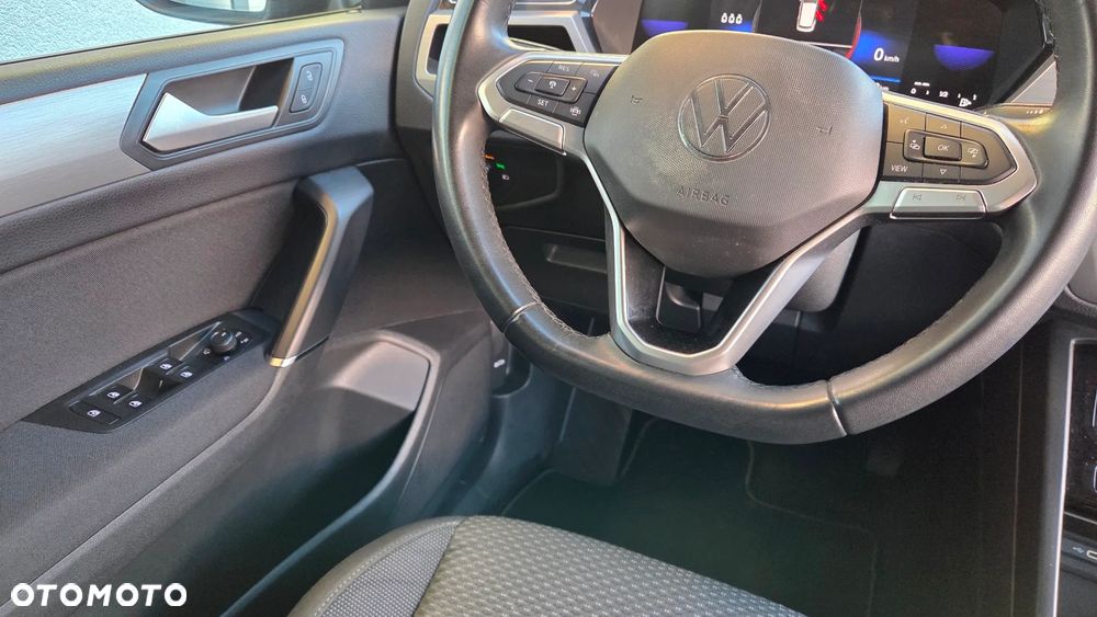 Volkswagen Touran 1.5 TSI EVO Comfortline Plus - 17