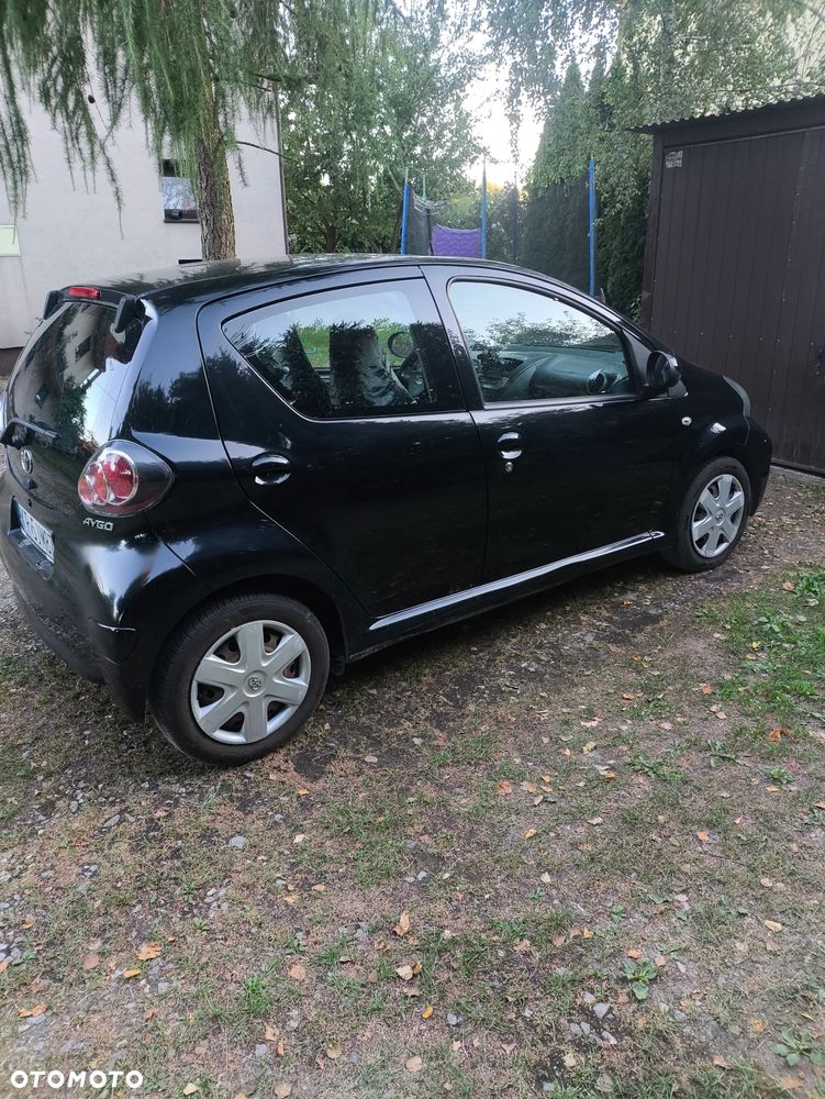 Toyota Aygo - 1