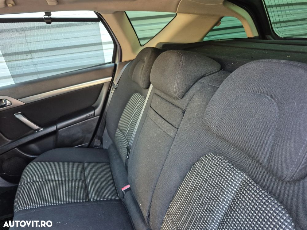 Peugeot 407 HDi 135 Automatik Sport - 35