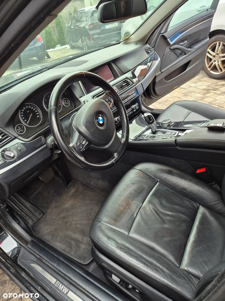 BMW Seria 5 520d xDrive Luxury Line - 12