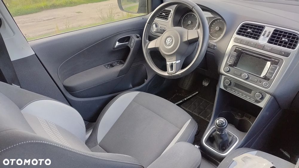 Volkswagen Polo 1.2 TSI Life - 32
