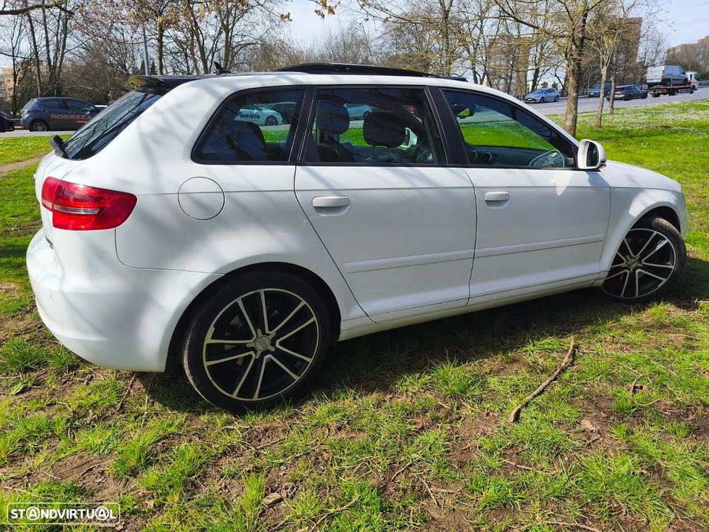 Audi A3 Sportback 2.0 TDi S-line quattro - 3