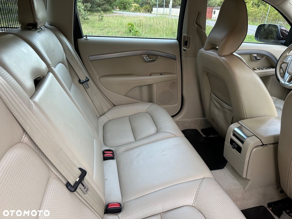 Volvo XC 70 D4 Geartronic Momentum - 19