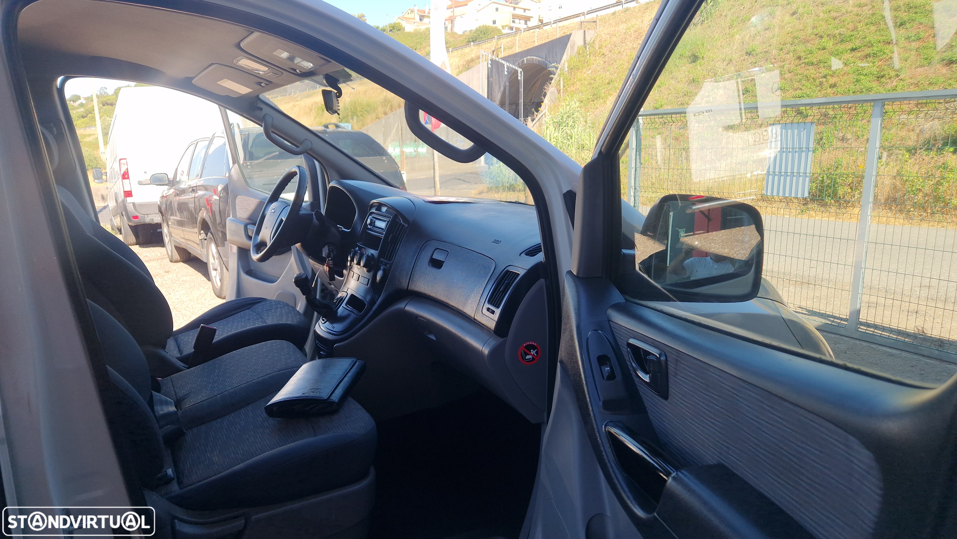 Hyundai H-1 Starex H1 2.5 CRDi - 8