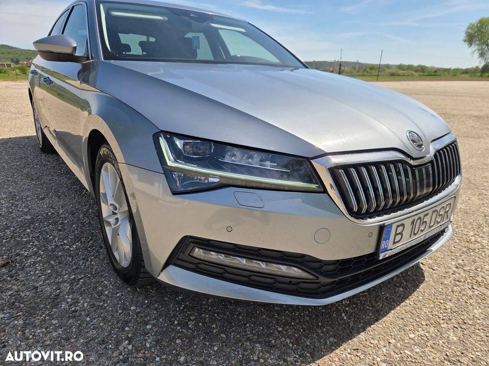 Skoda Superb 2.0 TDI DSG Style - 19