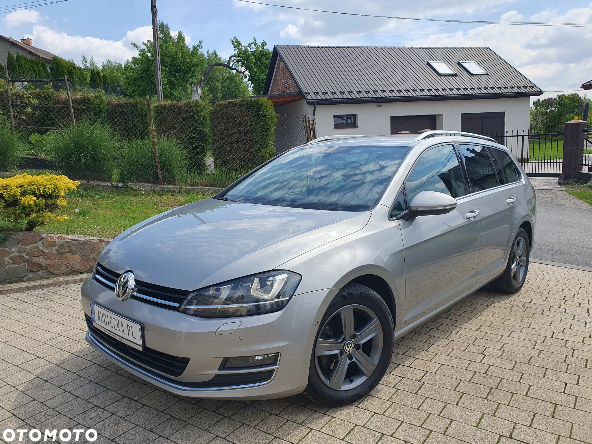 Volkswagen Golf 1.4 TSI BlueMotion Technology DSG Highline - 2