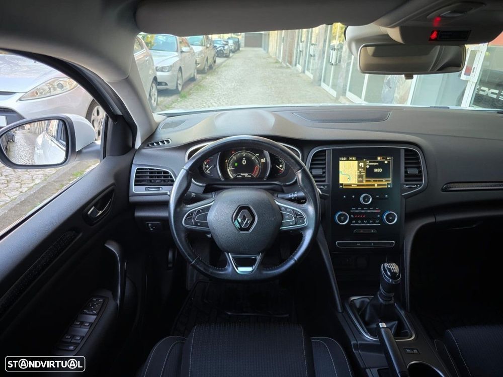 Renault Mégane Sport Tourer 1.5 dCi Intens - 18