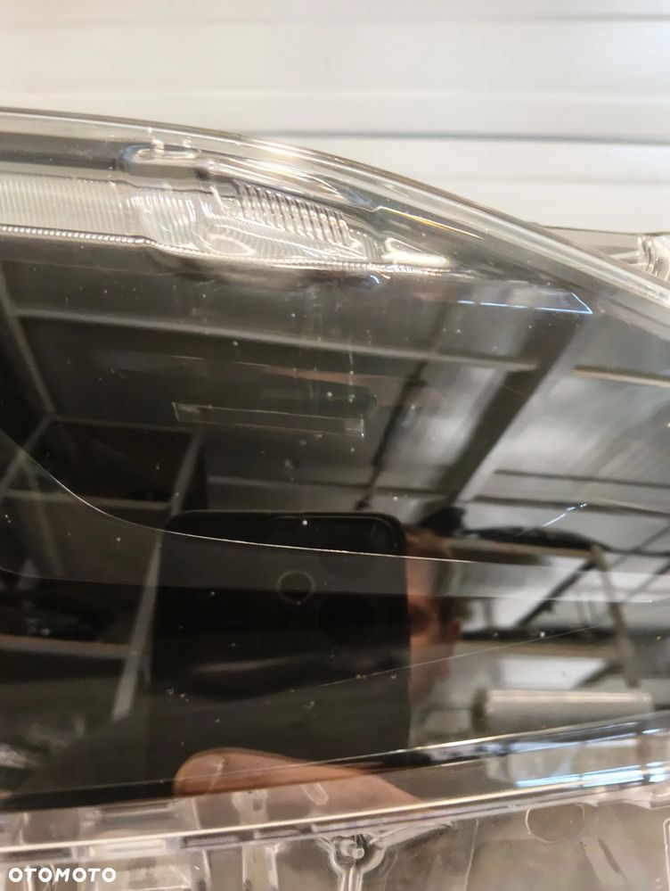 Toyota Yaris Cross FULL LED 1 SOCZEWKA PRZÓD STRONA PRAWA 0D-310 - 3