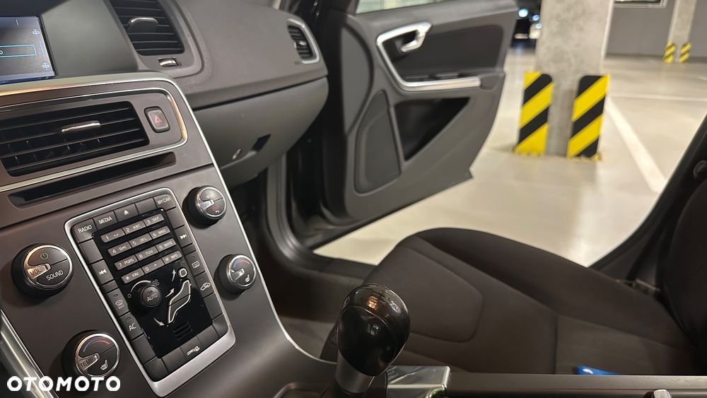 Volvo V60 - 26
