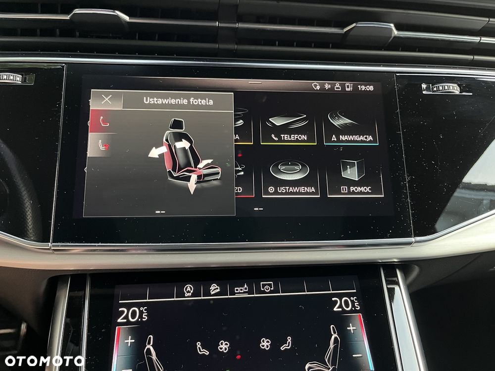 Audi Q8 - 12