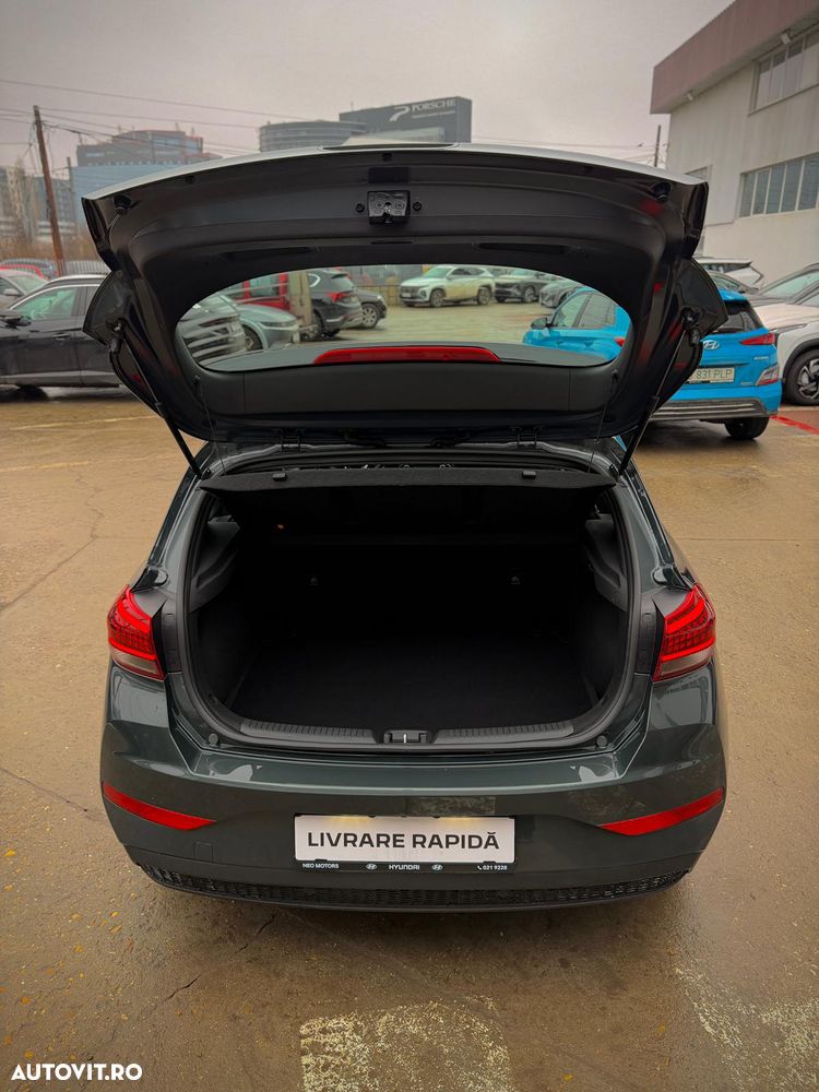 Hyundai i30 1.5 96CP M/T Comfort - 4
