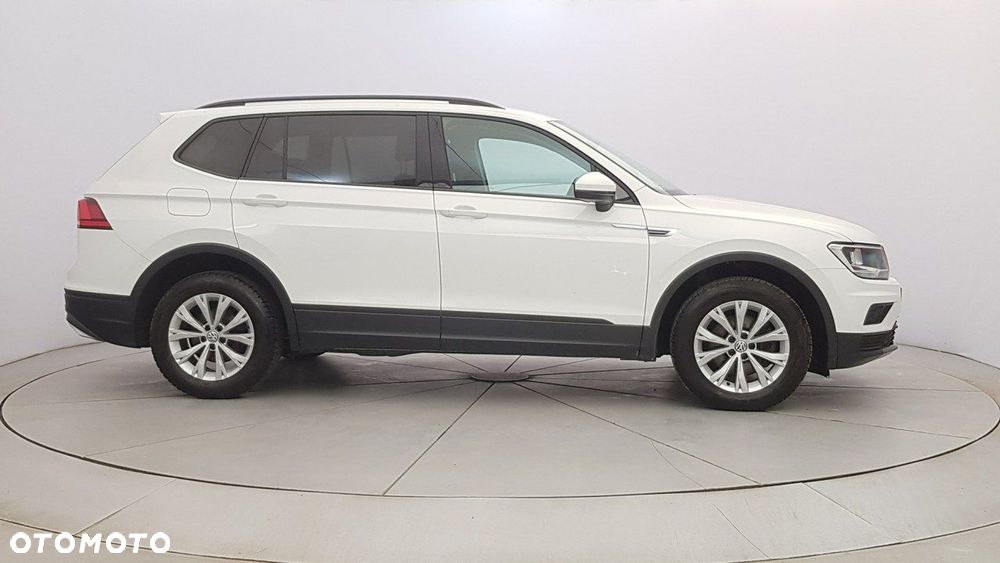 Volkswagen Tiguan - 8