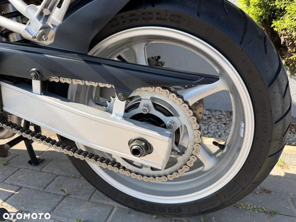 Yamaha FZ - 27