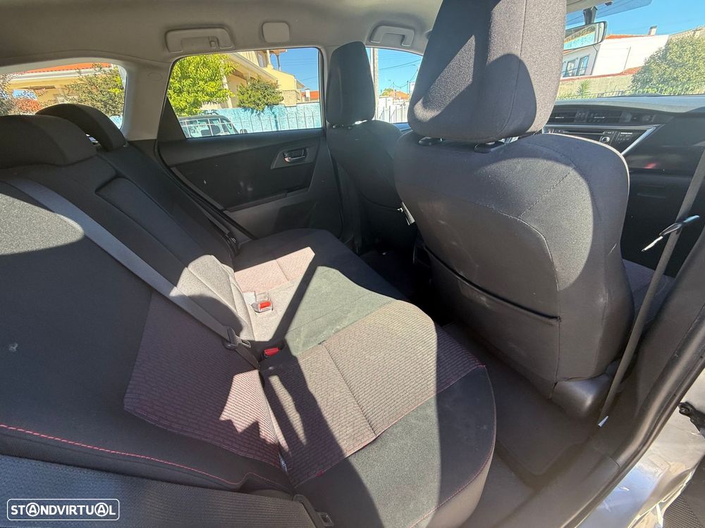 Toyota Auris Touring Sports 1.4 D-4D Active+AC - 16