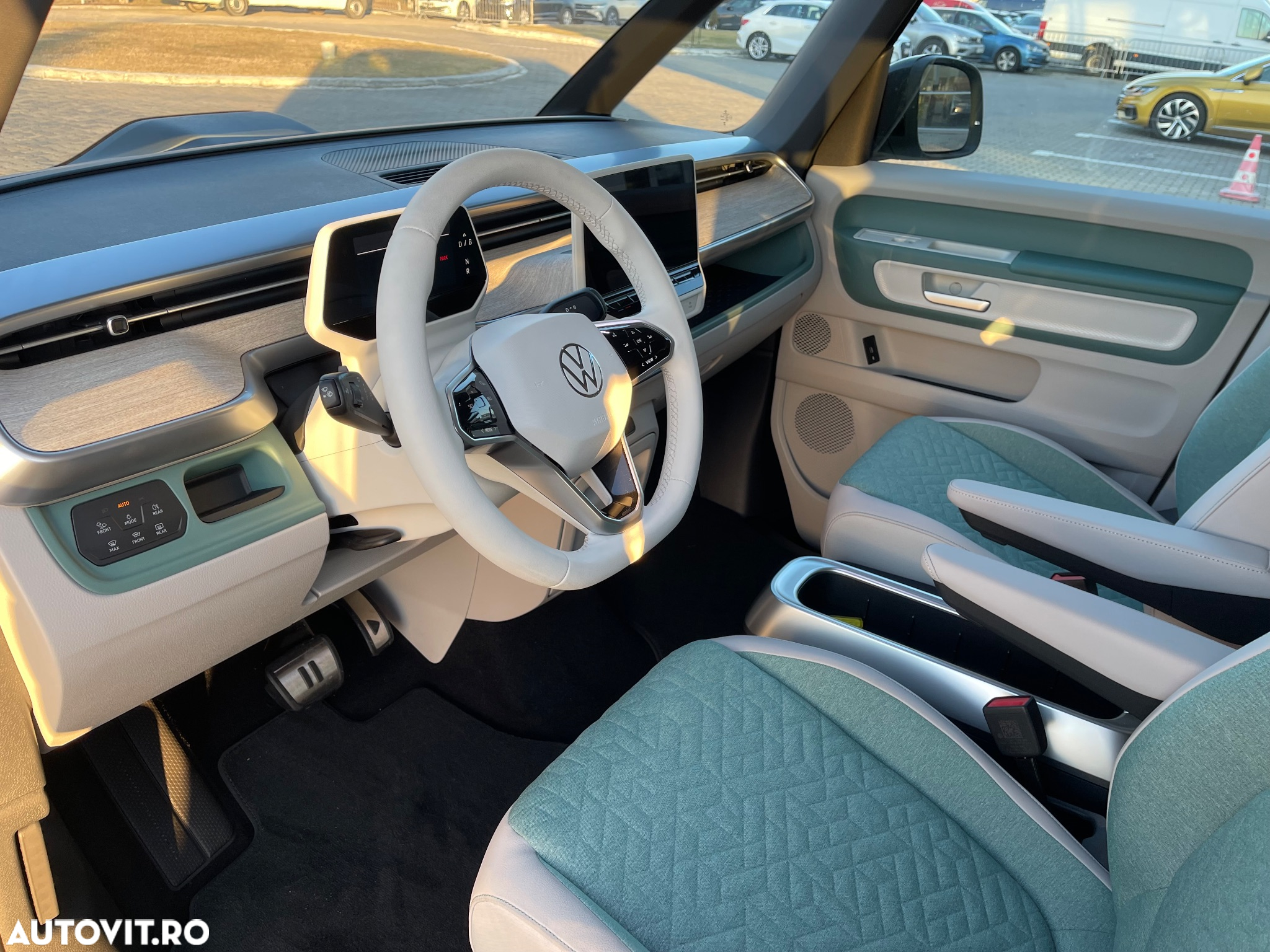 Volkswagen ID. Buzz - 8
