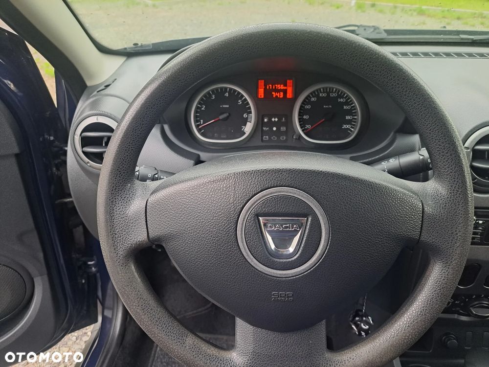 Dacia Duster 1.6 16V 105 4x2 Prestige - 9