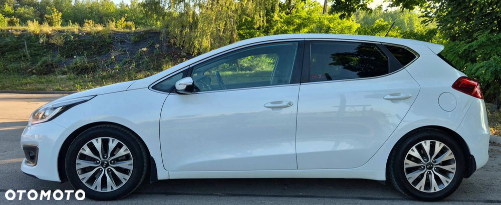 Kia Ceed 1.6 GDI Business Line - 20
