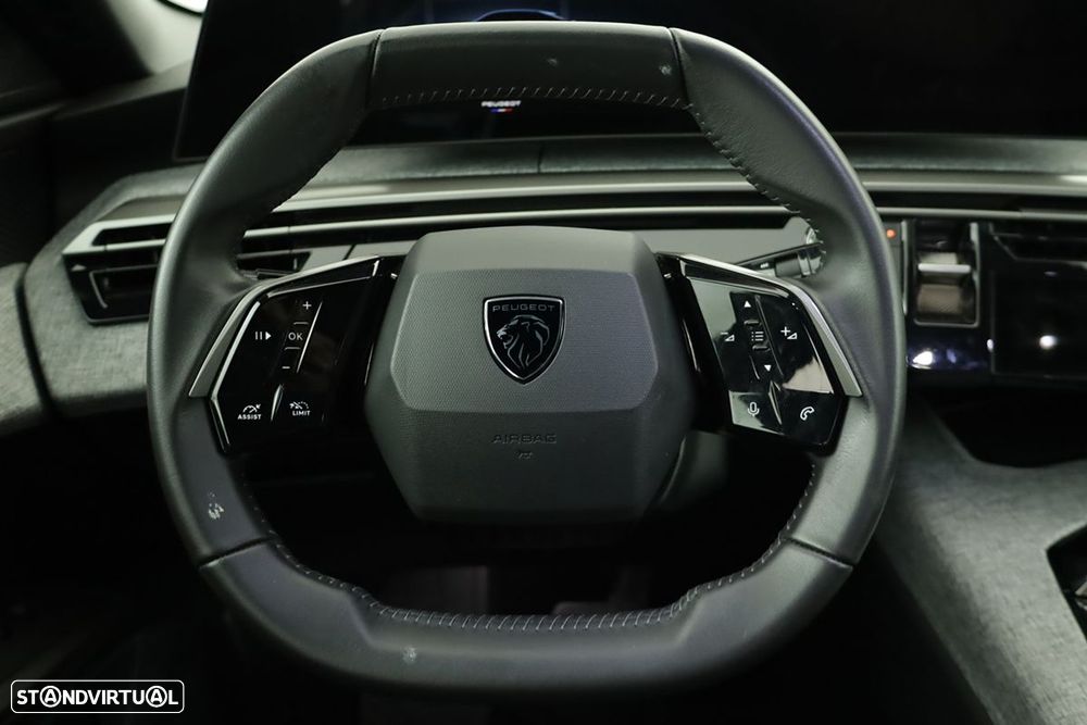Peugeot 3008 1.2 Hybrid Allure e-DCS6 - 17