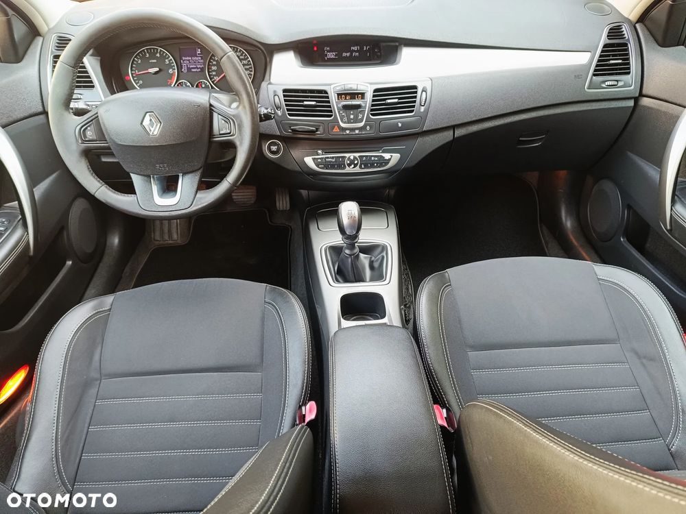 Renault Laguna - 16