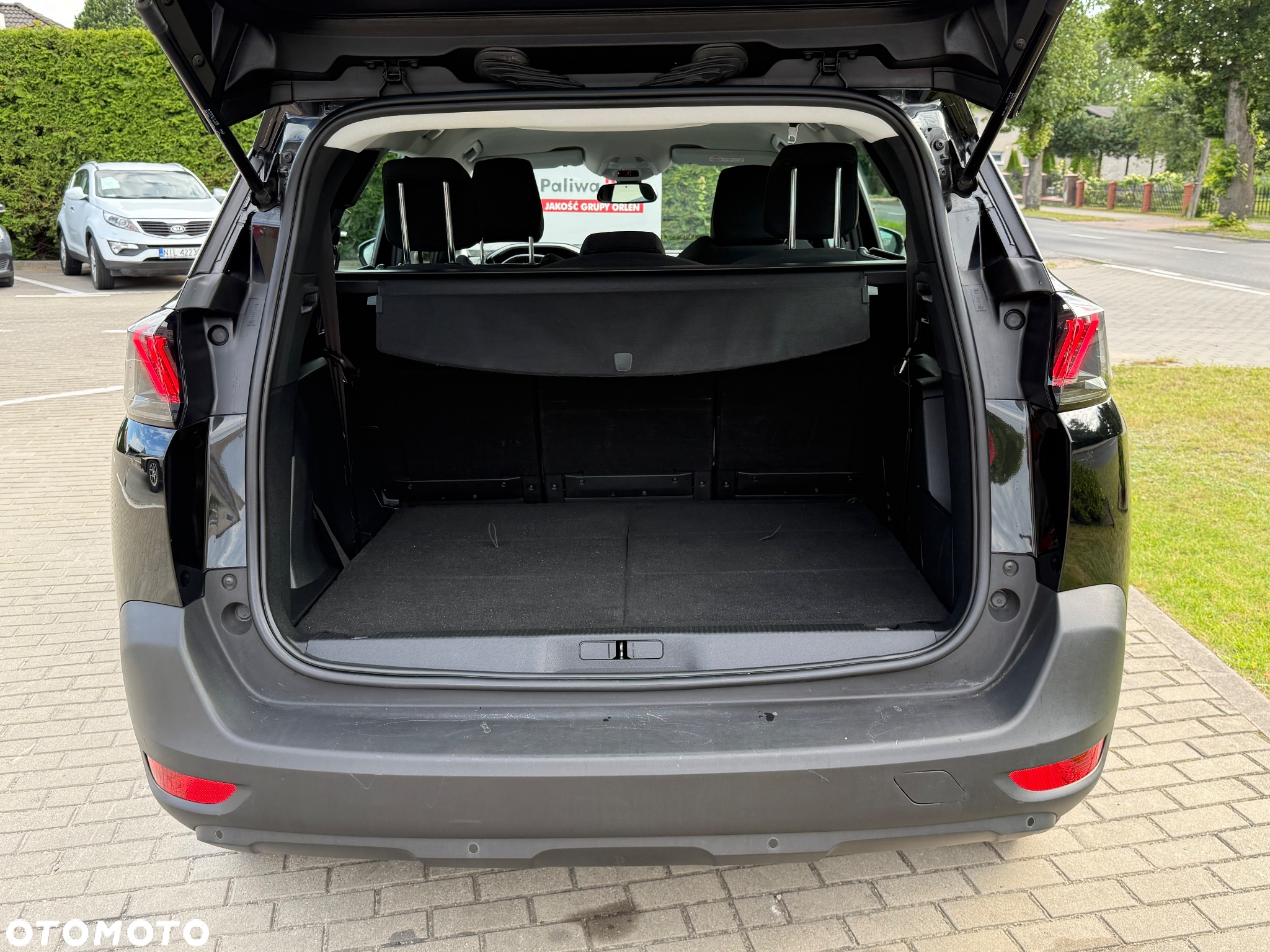 Peugeot 5008 1.2 PureTech Active Pack S&S EAT8 - 37