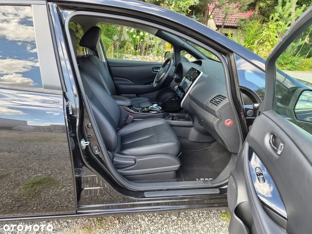 Nissan Leaf 30 kWh (mit Batterie) Tekna - 27