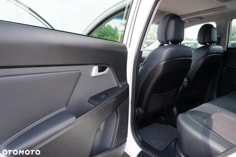 Kia Sportage 2.0 CRDI XL AWD - 29