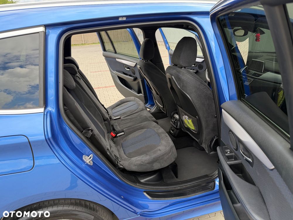 BMW Seria 2 220d Sport-Aut M Sport - 25