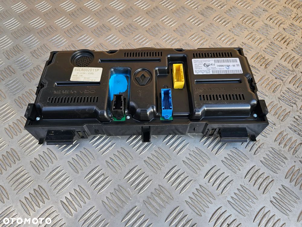 LICZNIK ZEGARY 7420977584-02 RENAULT MIDLUM DXI 06-14 rok - 3