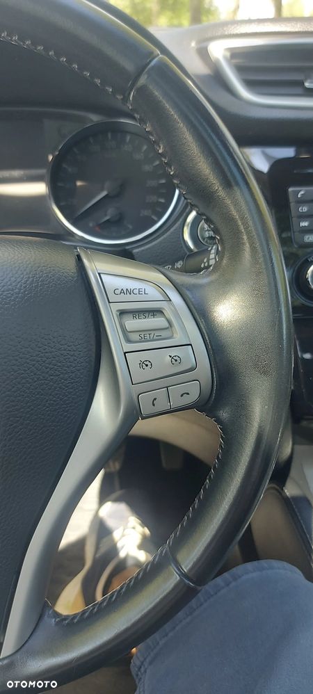 Nissan Qashqai 1.6 DIG-T 360 - 24
