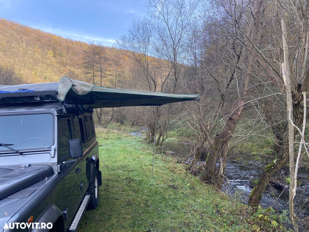 Land Rover Defender - 4