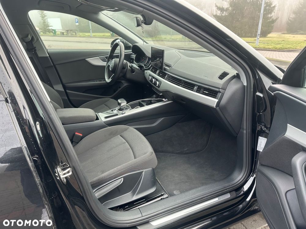 Audi A4 Avant 30 TDI S tronic - 8