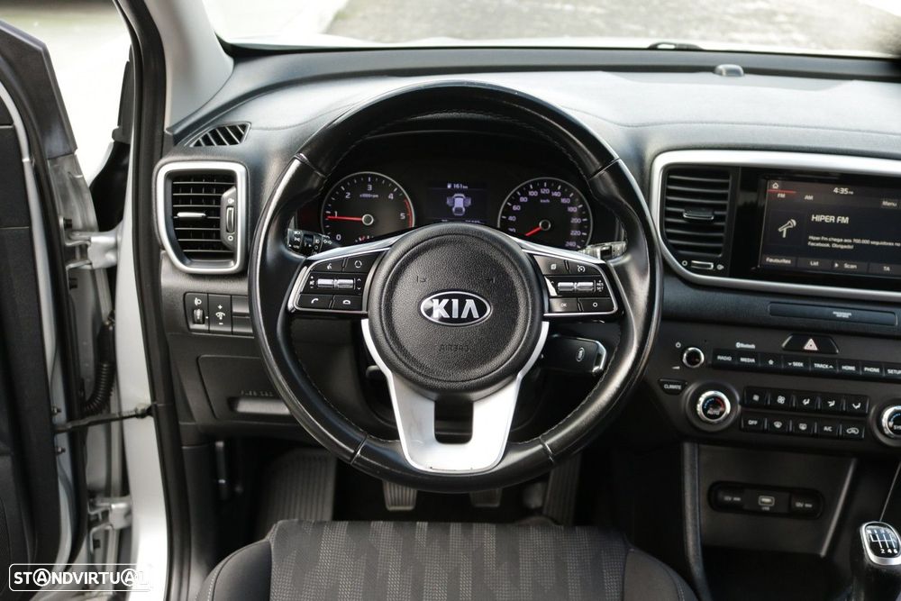 Kia Sportage 1.6 CRDi ISG MHEV Urban - 27
