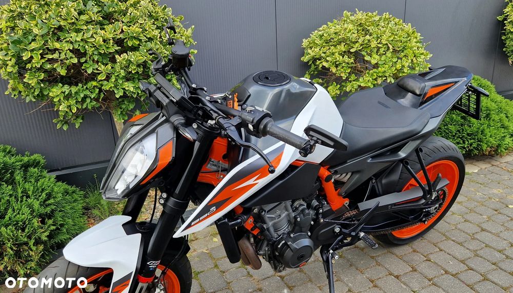 KTM DUKE 890 - 28