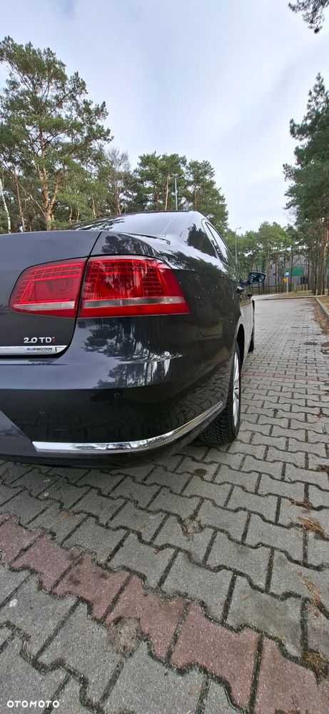 Volkswagen Passat 2.0 TDI DPF Sportline DSG - 4
