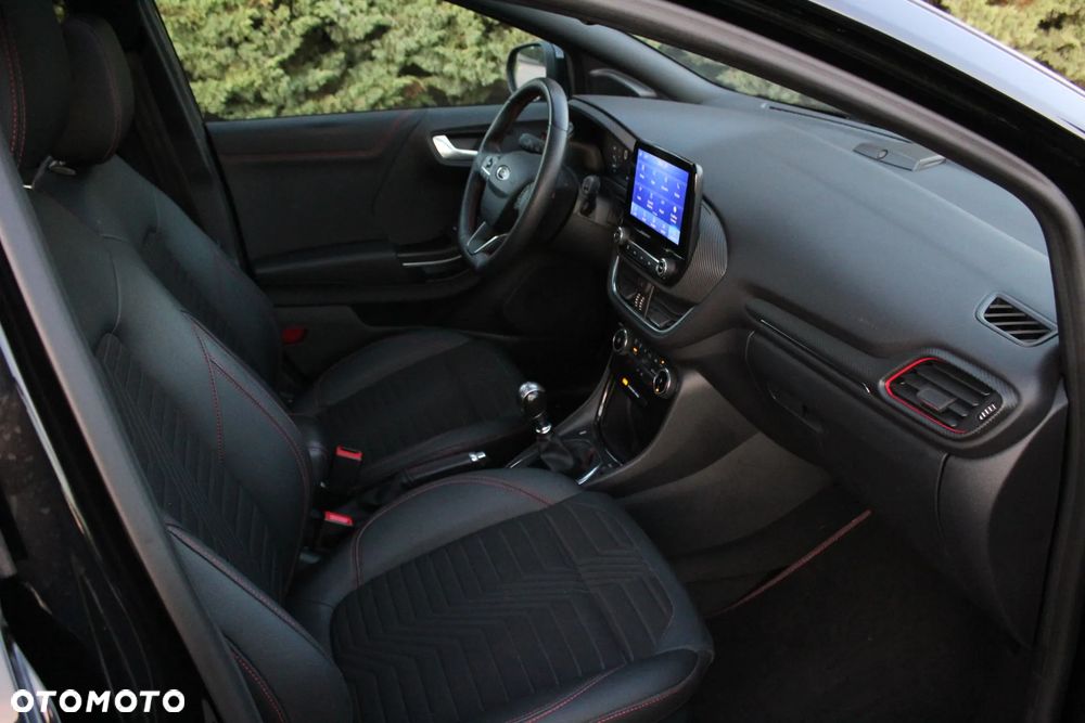 Ford Puma 1.0 EcoBoost mHEV ST-Line X - 36