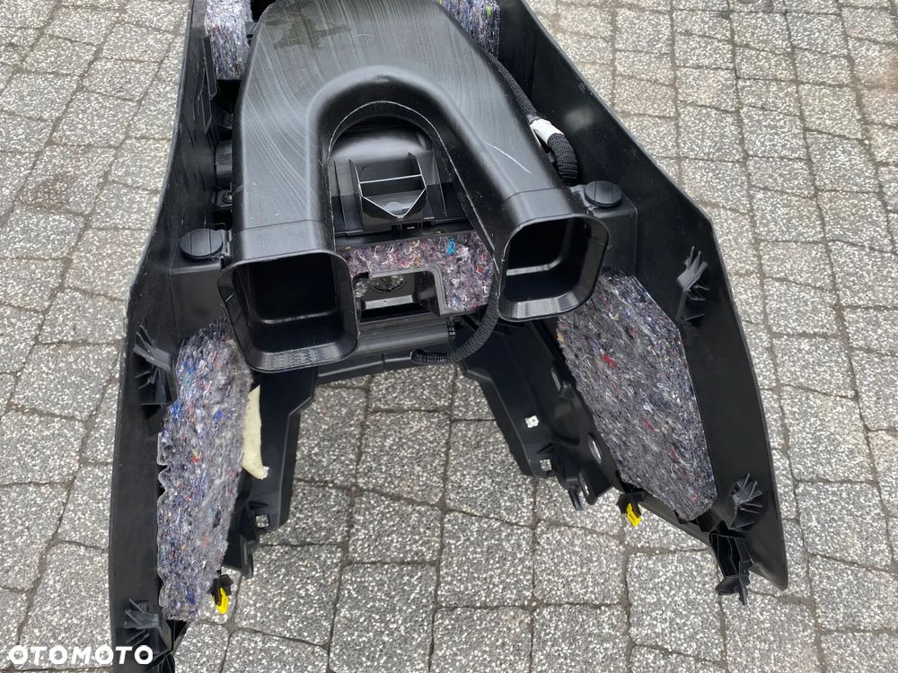 TUNEL ŚRODKOWY PEUGEOT RIFTER - 11