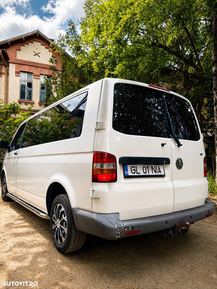 Volkswagen Transporter Caravelle Lung (7 loc) - 4