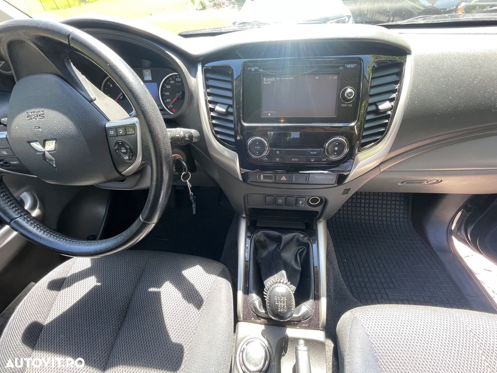 Mitsubishi L200 - 14