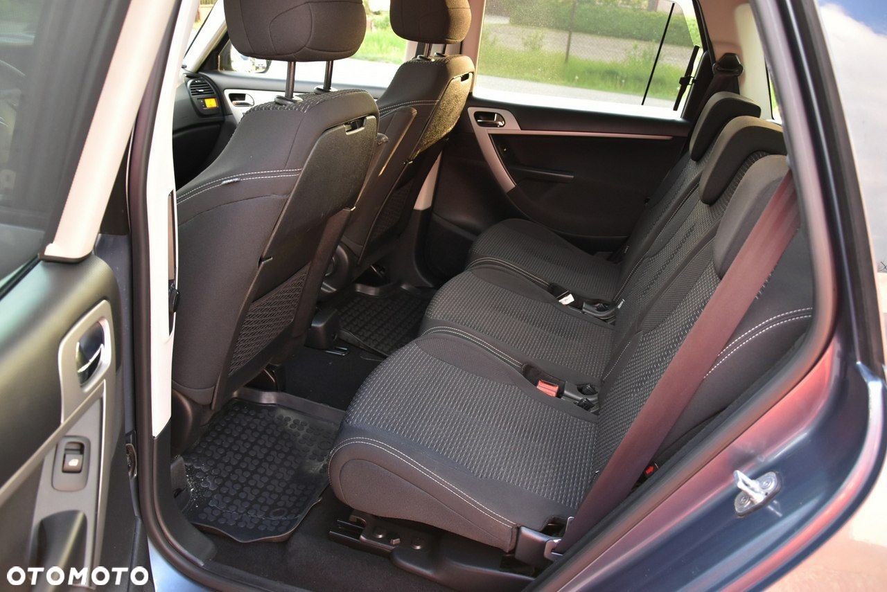 Citroën C4 Picasso - 12
