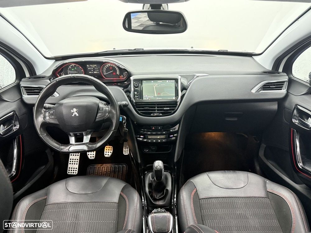 Peugeot 2008 1.2 PureTech GT Line - 14