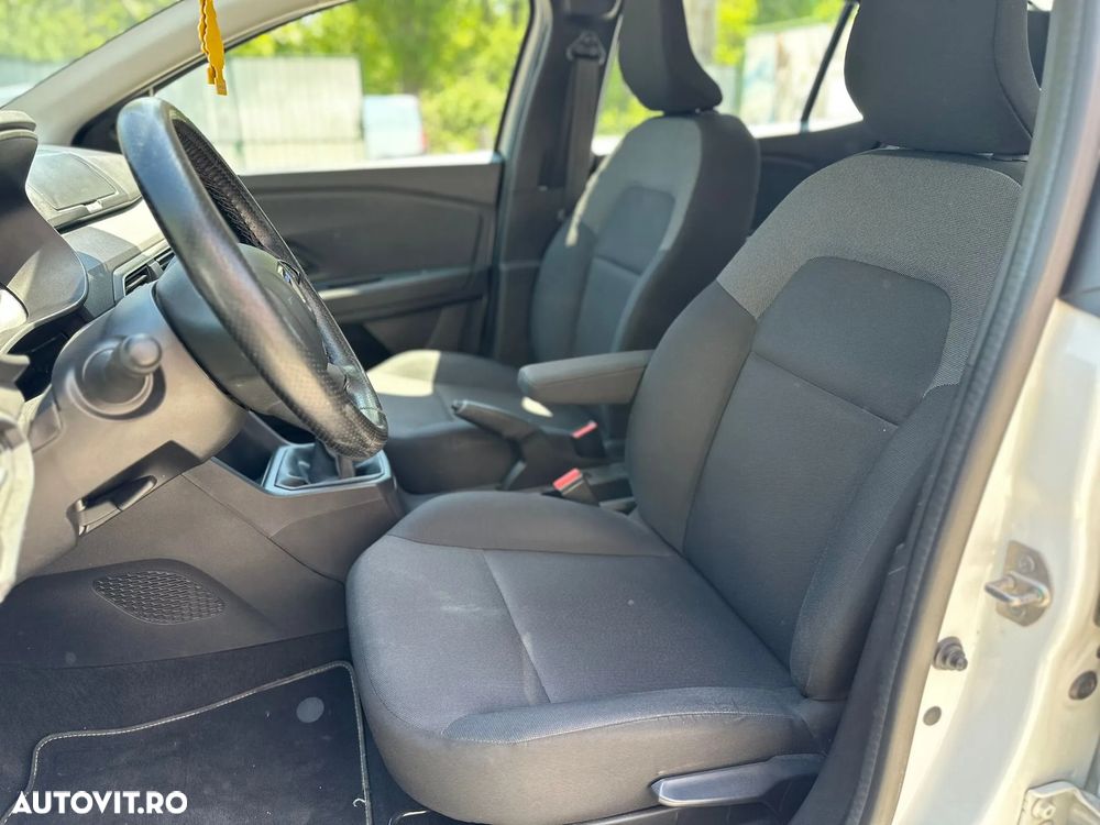 Dacia Logan - 12