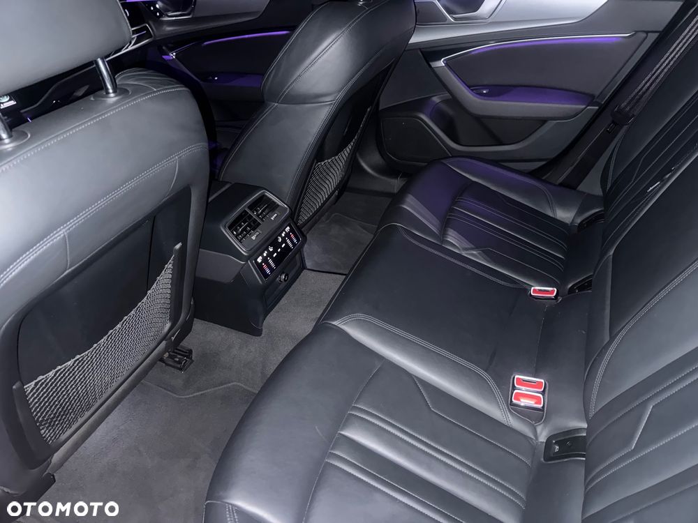 Audi A6 Avant 40 TDI quattro S tronic - 21