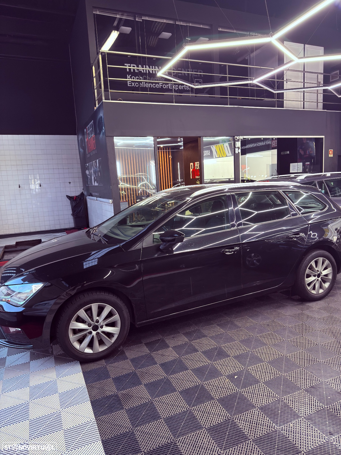 SEAT Leon 1.6 TDI Style S/S - 4