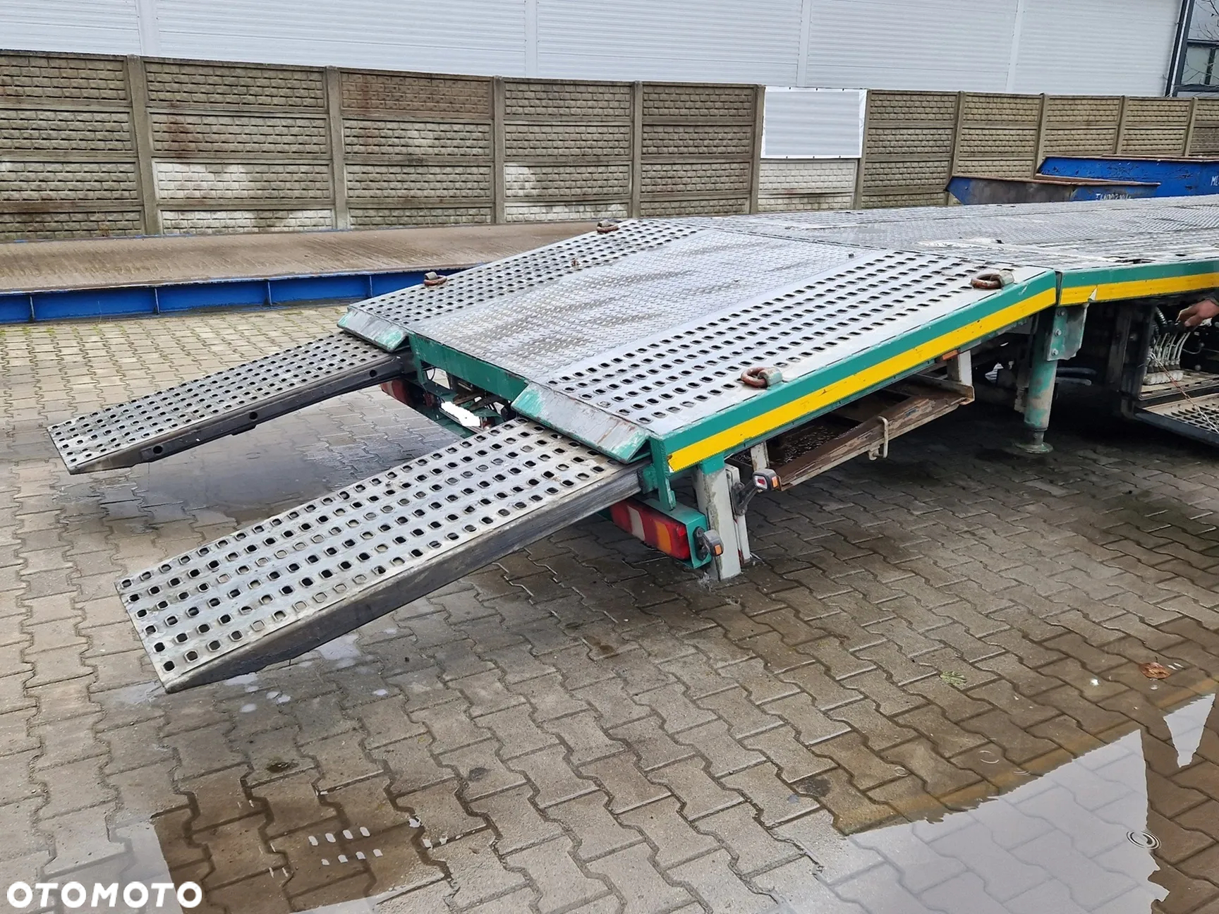 Mercedes-Benz Actros 2543 LAWETA POMOC DROGOWA NAJAZD HYDRAULICZNY 3-OSIE 6x2 - 13