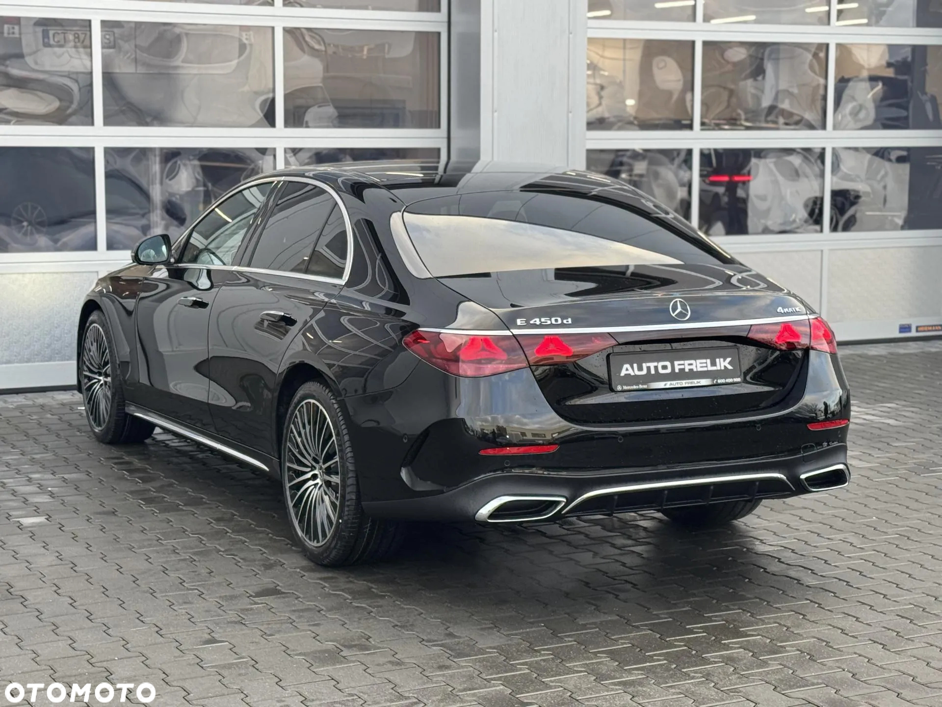 Mercedes-Benz Klasa E 450 d 4Matic 9G-TRONIC - 11